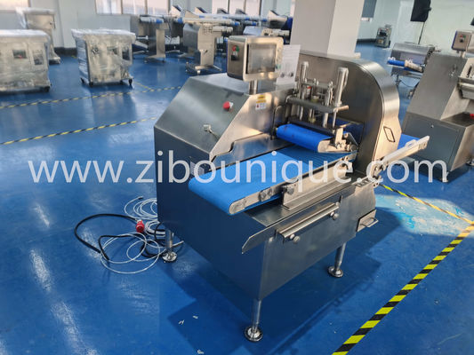 Voedsel en dranken winkels rundvlees lamsvlees varkensvlees kippenborst kubus cutter knipmachine